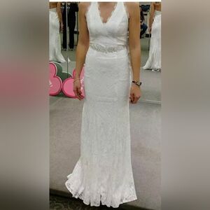 David's Bridal Allover Lace V-Neck Sheath Wedding Dress